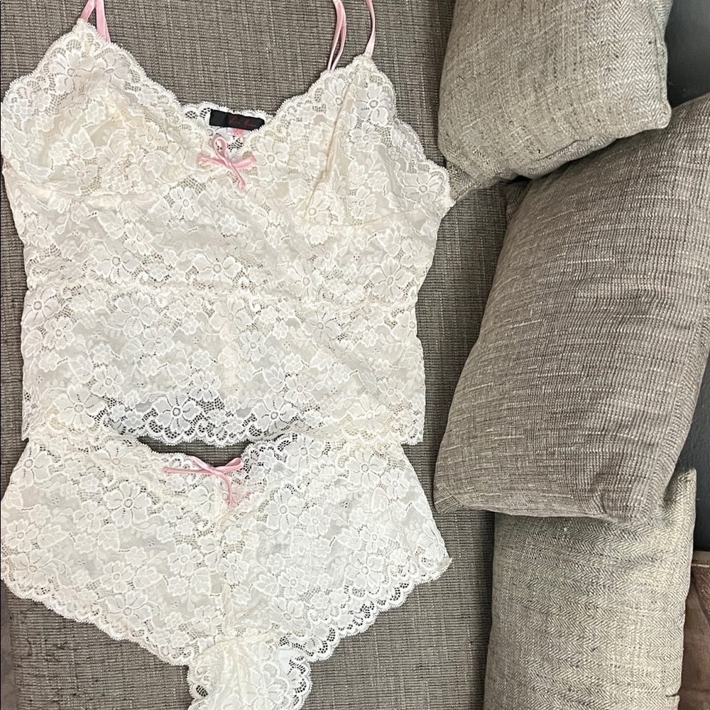 Lace Sleepwear Set in Cream